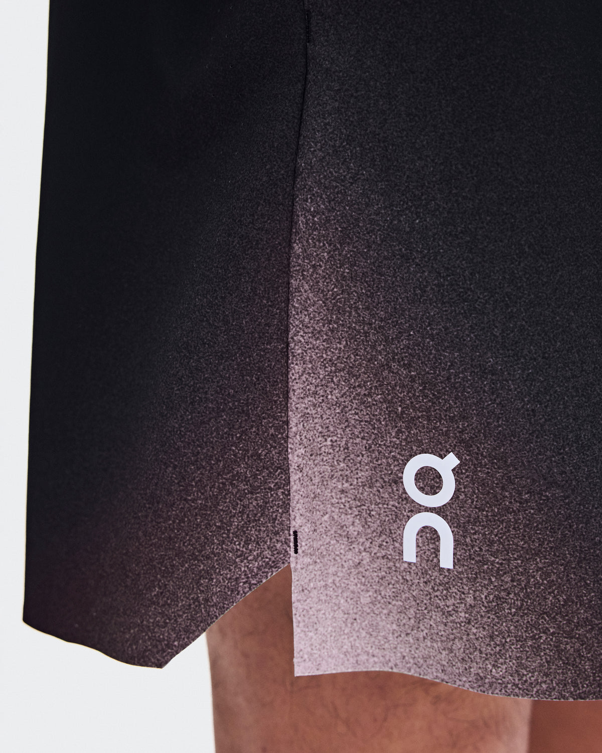 On 5" Court Shorts Swing Black | Mulberry