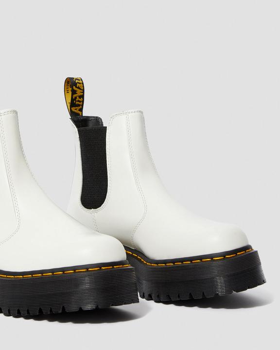 2976 Smooth Leather Platform Chelsea Boots - White - Womens