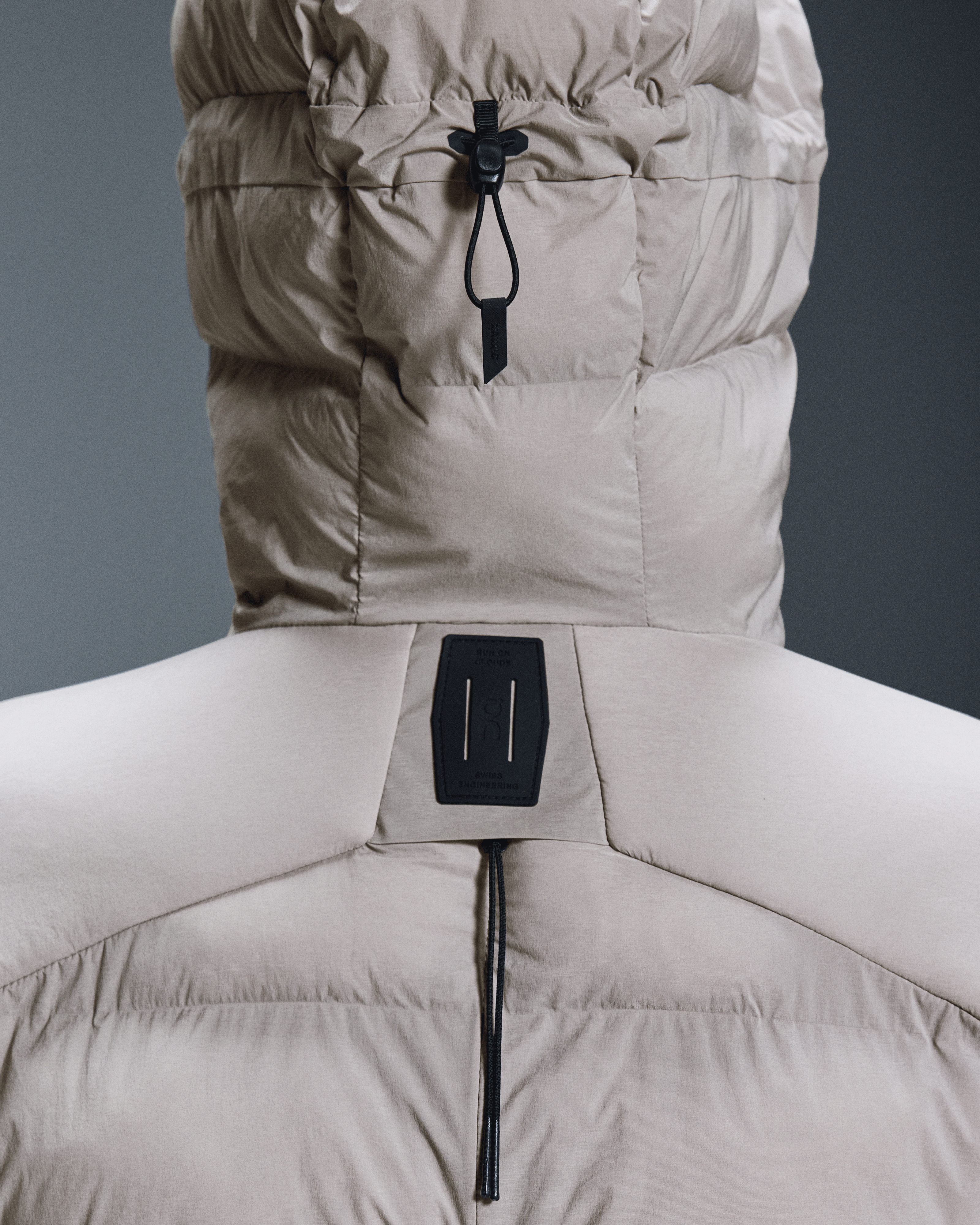 on challenger jacket Zinc (Women's)