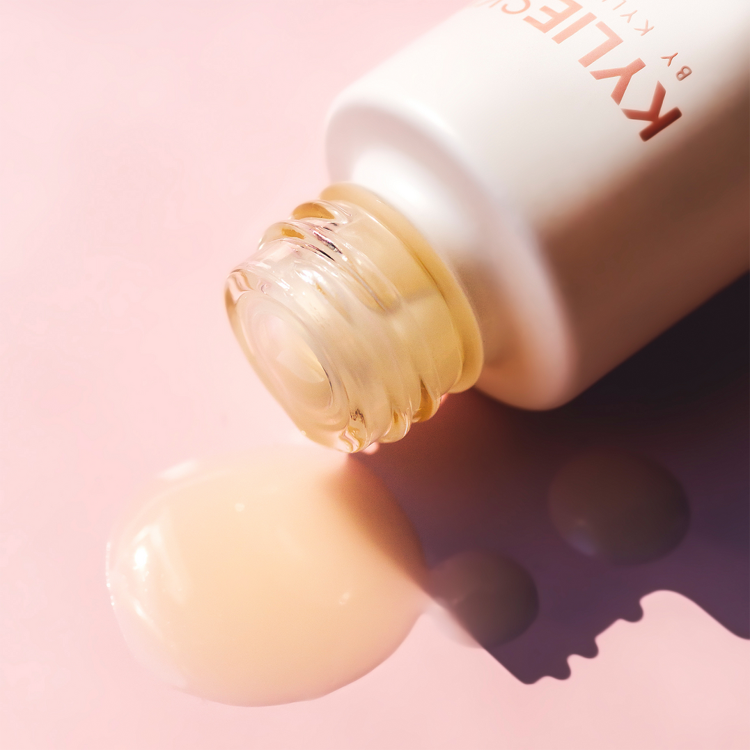 KYLIE COSMETICS Hyaluronic Acid Serum