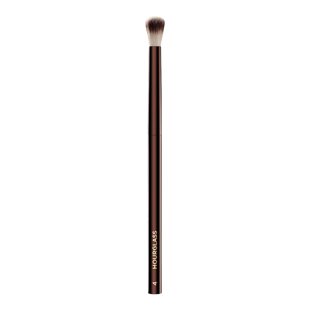 HOURGLASS N 4 Crease Brush