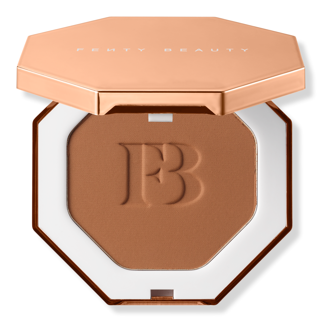 FENTY BEAUTY by Rihanna Sun Stalk'r Instant Warmth Bronzer