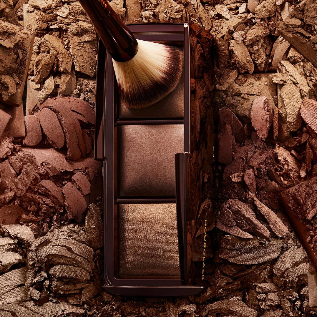 HOURGLASS Ambient Lighting Palette - Volume lll