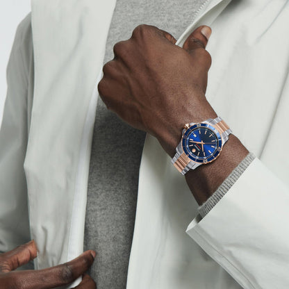 Movado Series 800 Men Quartz Blue Dial Analog Stainless Steel Watch 2600149