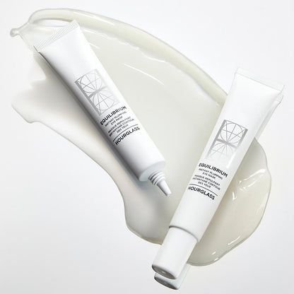 HOURGLASS Equilibrium Instant Plumping Eye Mask
