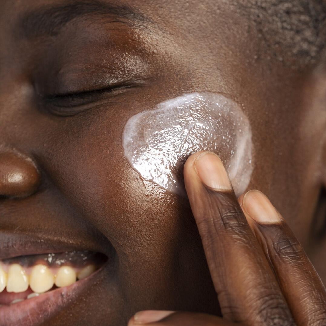 Erborian Skin Hero Peeling