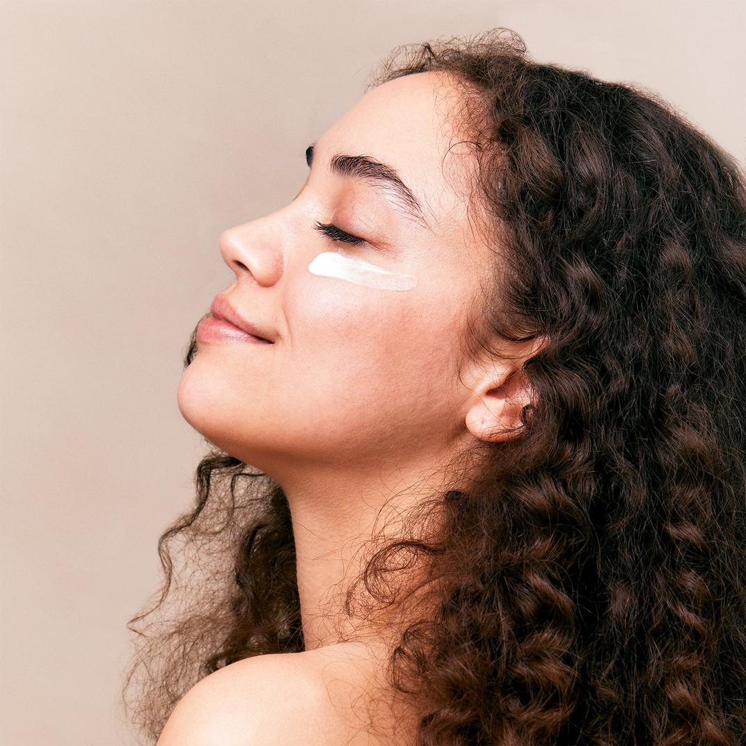 Knours. Moisturizing Shea Butter + Sweet Almond Oil Youth Cream