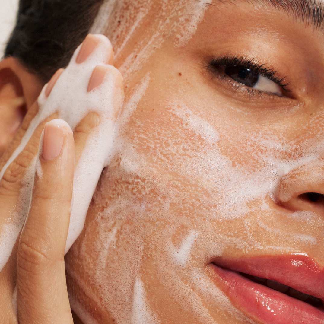 ILIA The Cleanse Soft Foaming Cleanser + Makeup Remover