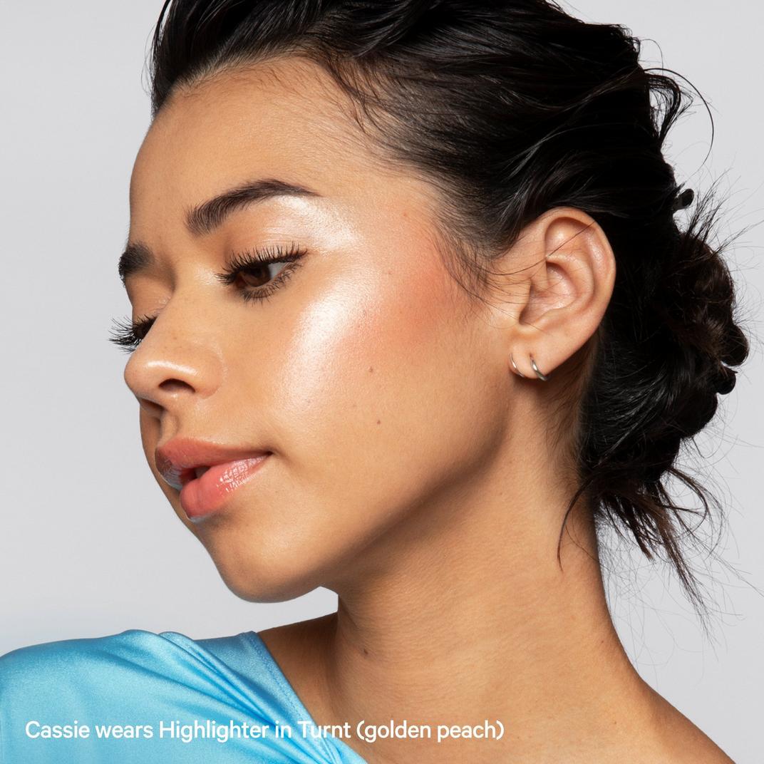 MILK MAKEUP Dewy Cream Highlighter Stick