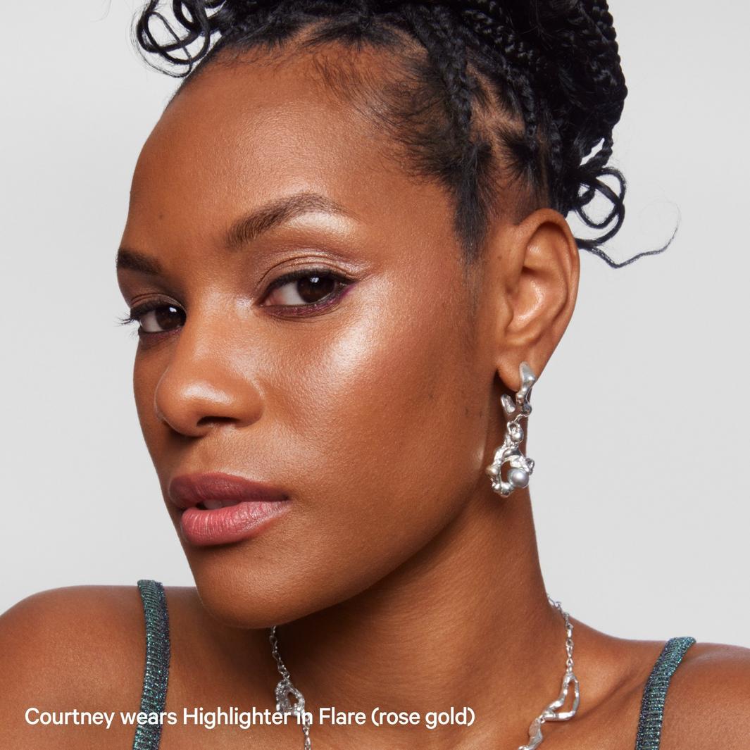 MILK MAKEUP Dewy Cream Highlighter Stick