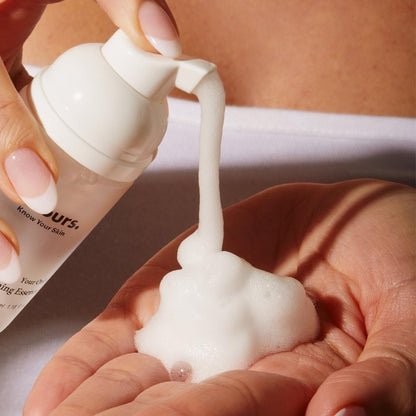 Knours. Soothing Essence Foam Toner