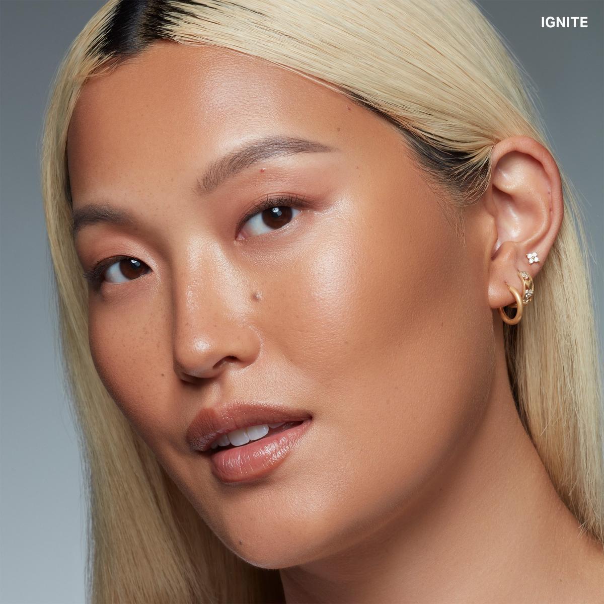 Morphe Sudden Heat Creamy Bronzer Stick