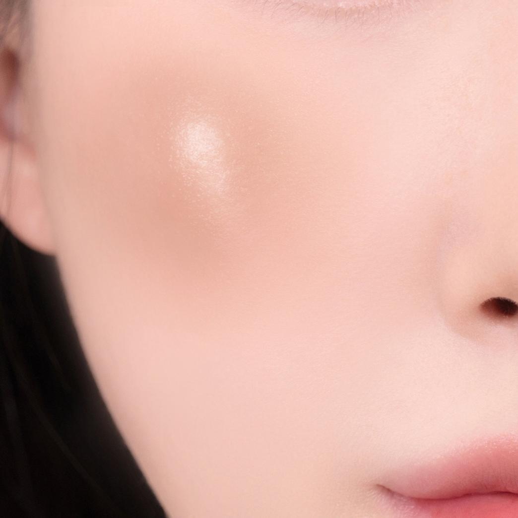 rom&nd Juicy Roll Cheek