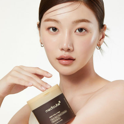 medicube Deep Vita C Pad