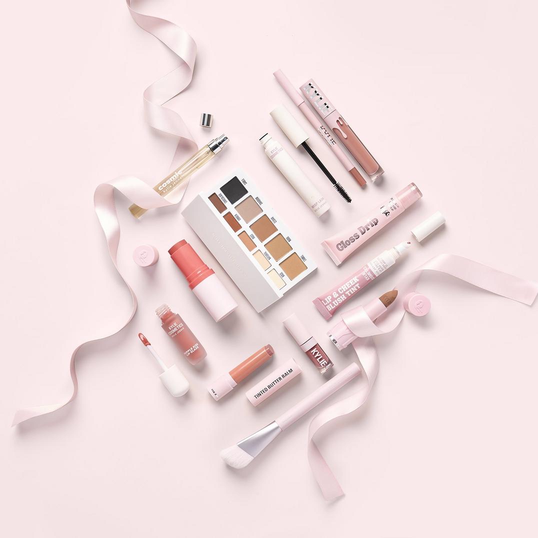 KYLIE COSMETICS 12 Days of Kylie Advent Calendar