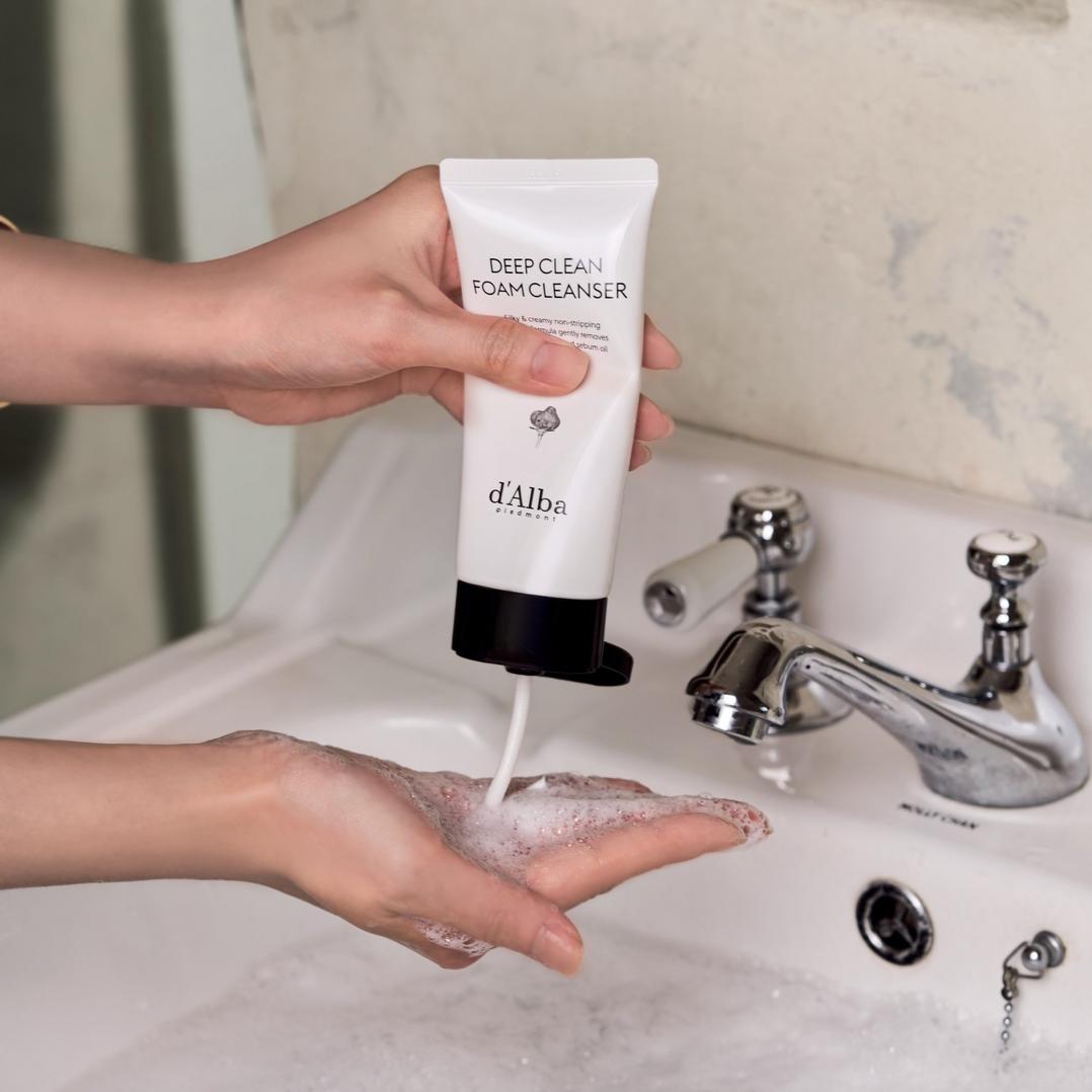 d'Alba Piedmont White Truffle Deep Clean Foam Cleanser