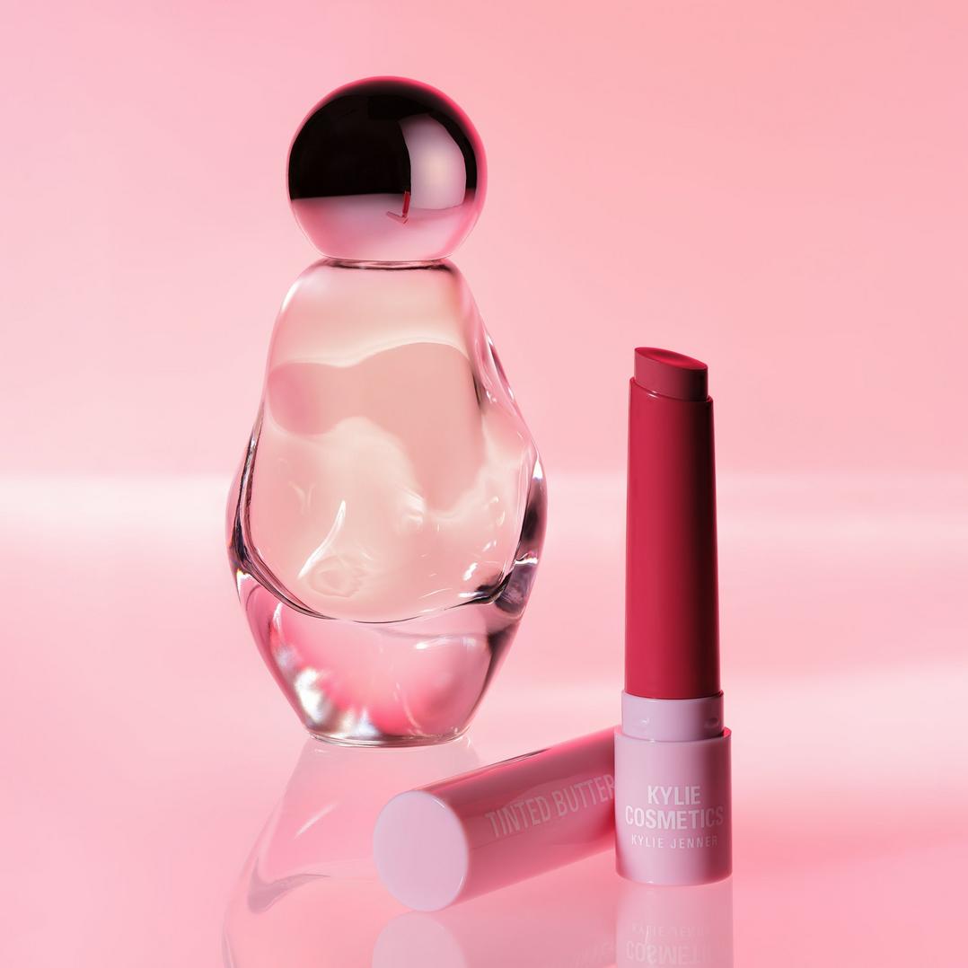 KYLIE COSMETICS Cosmic Kylie Jenner Eau de Parfum & Tinted Butter Balm Gift Set