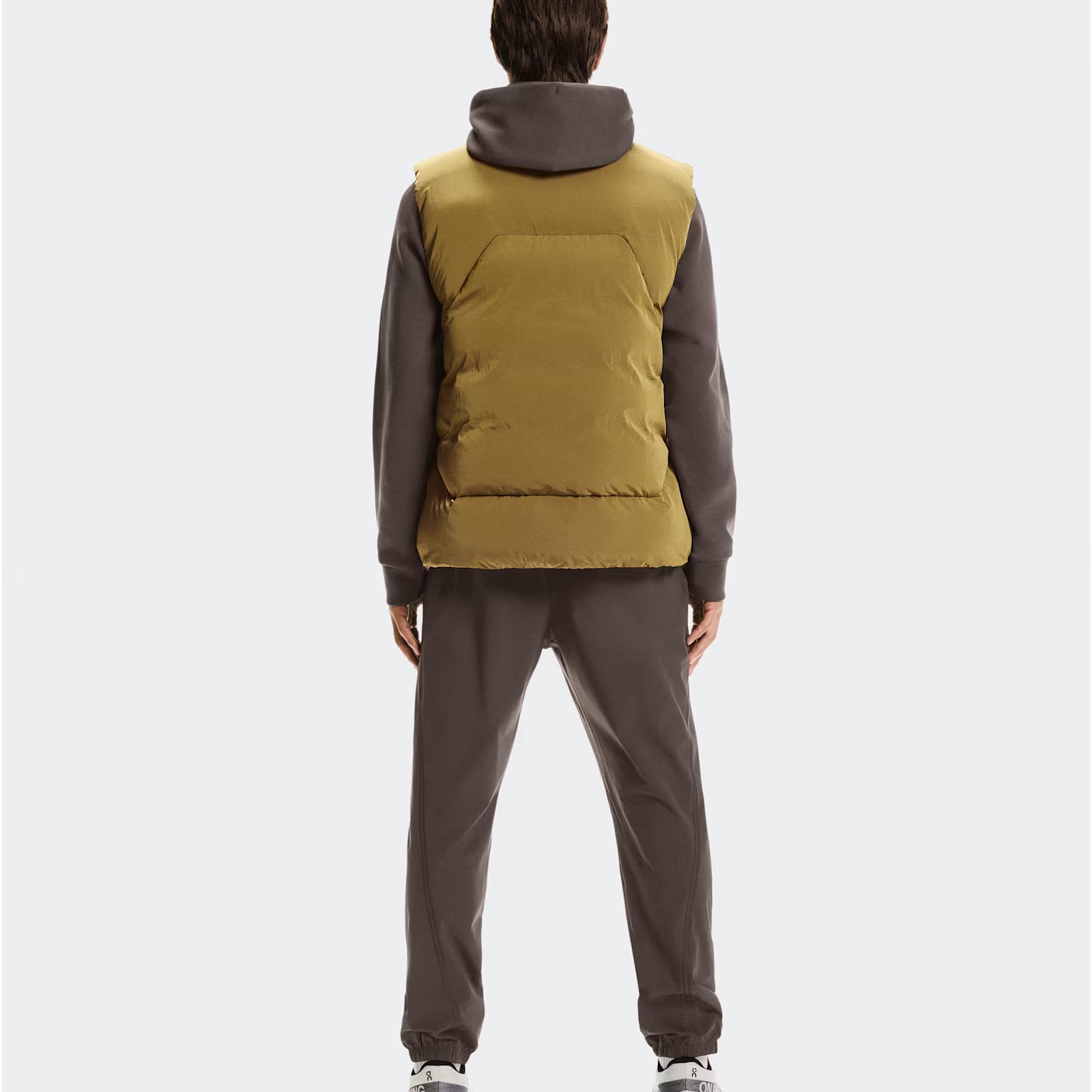 On All-Day Puffer Vest Nutmeg