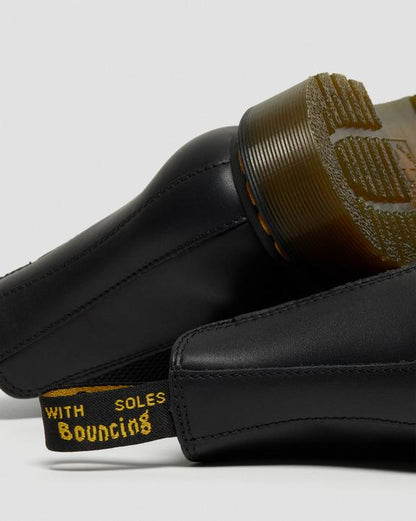 Dr. Martens 2976 Nappa Leather Chelsea Boots Black - Womens