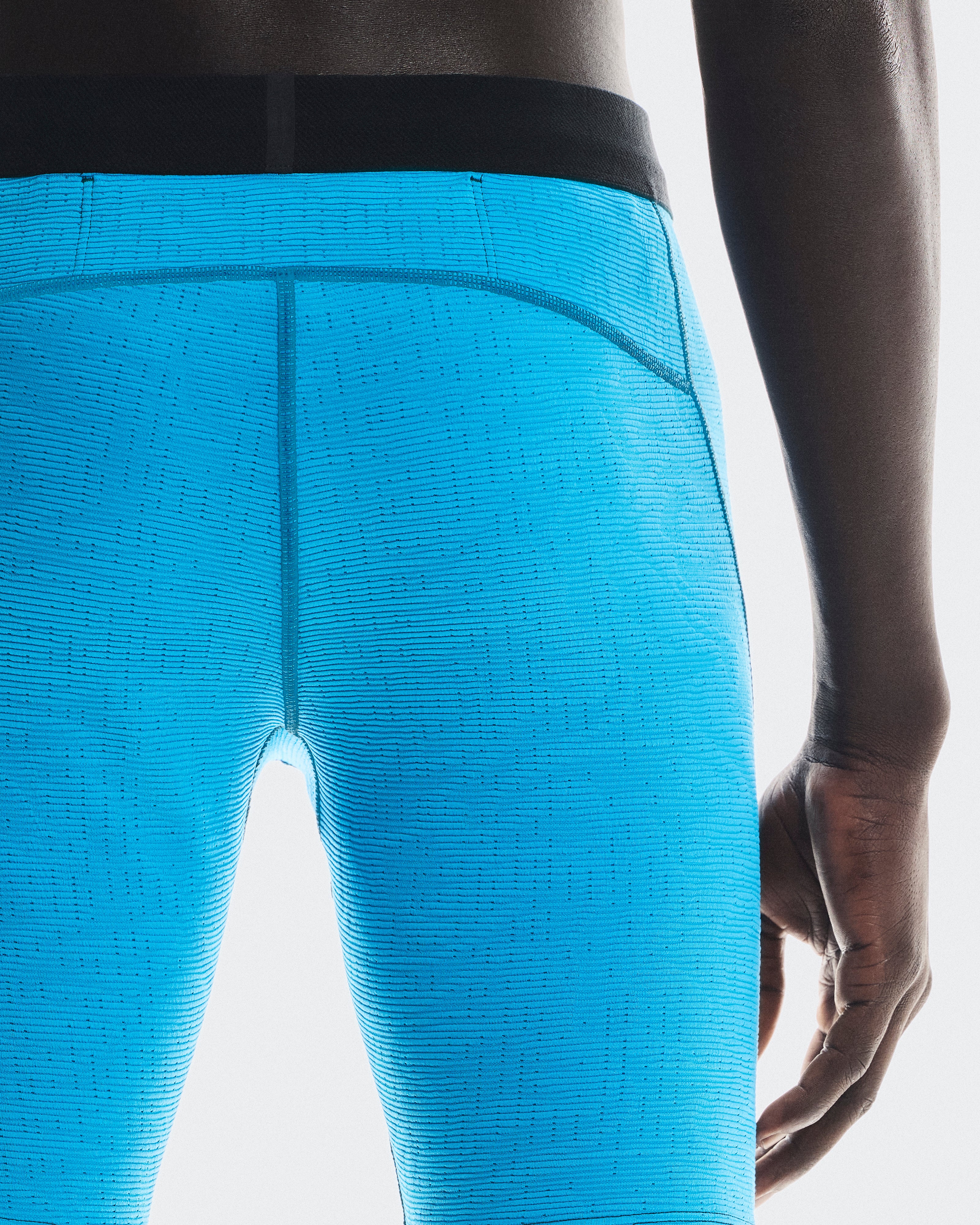 On Pace Tights Short Malibu