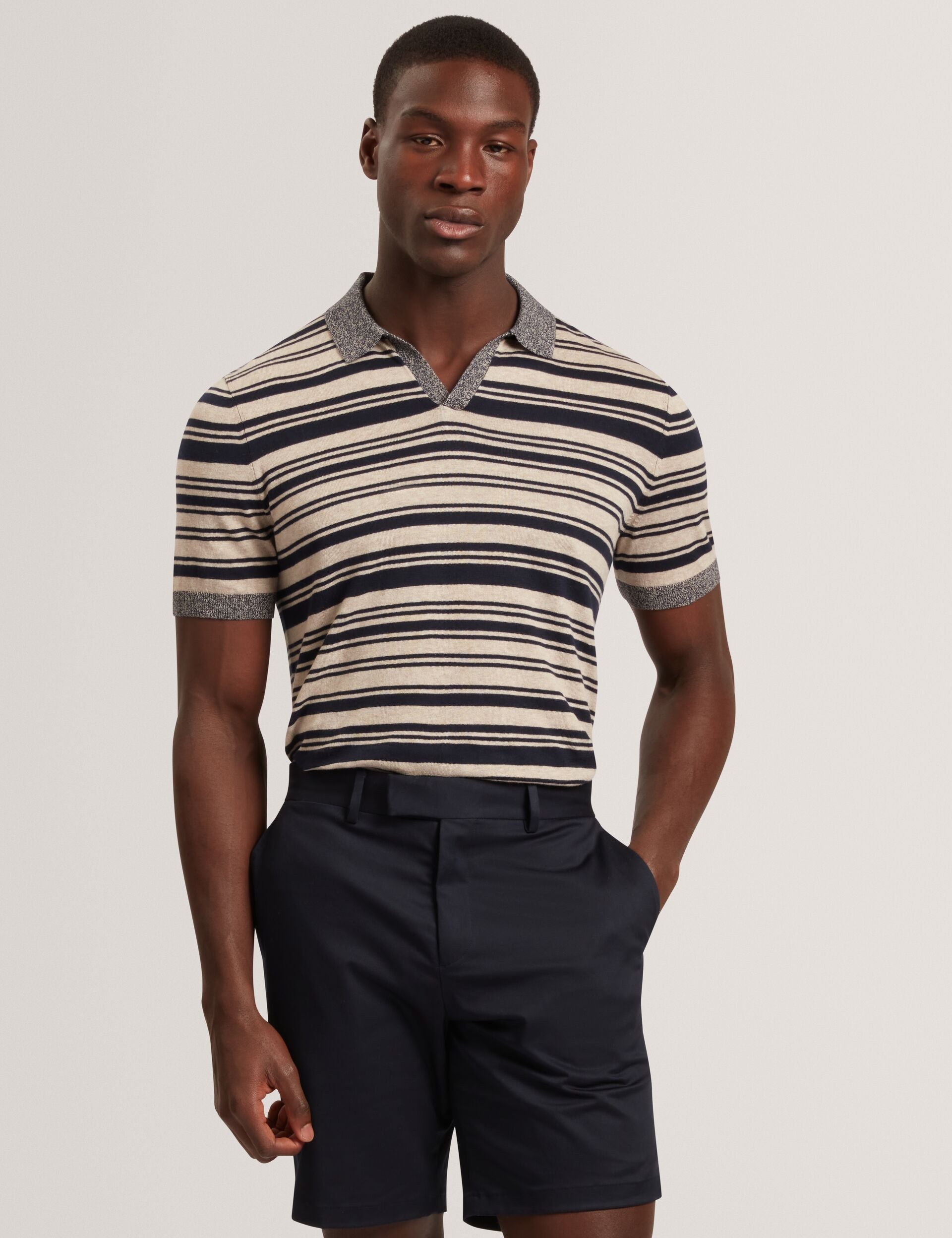 #color_navy