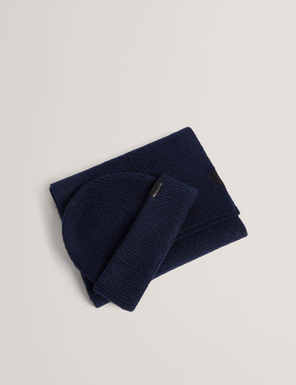 Ted Baker Alliiys Ribbed Hat And Scarf Gift Set
