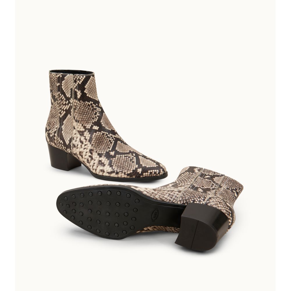 Tods Ankle Boots In Leather Black Beige Womens