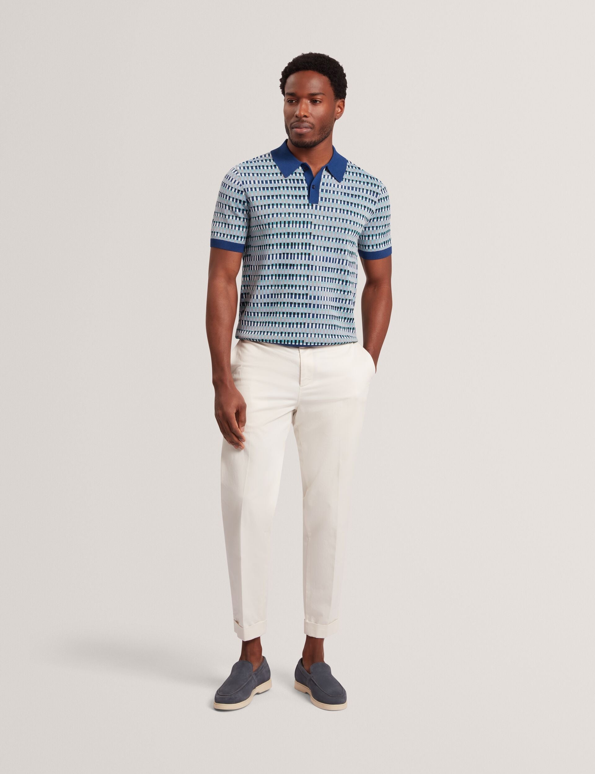 #color_navy