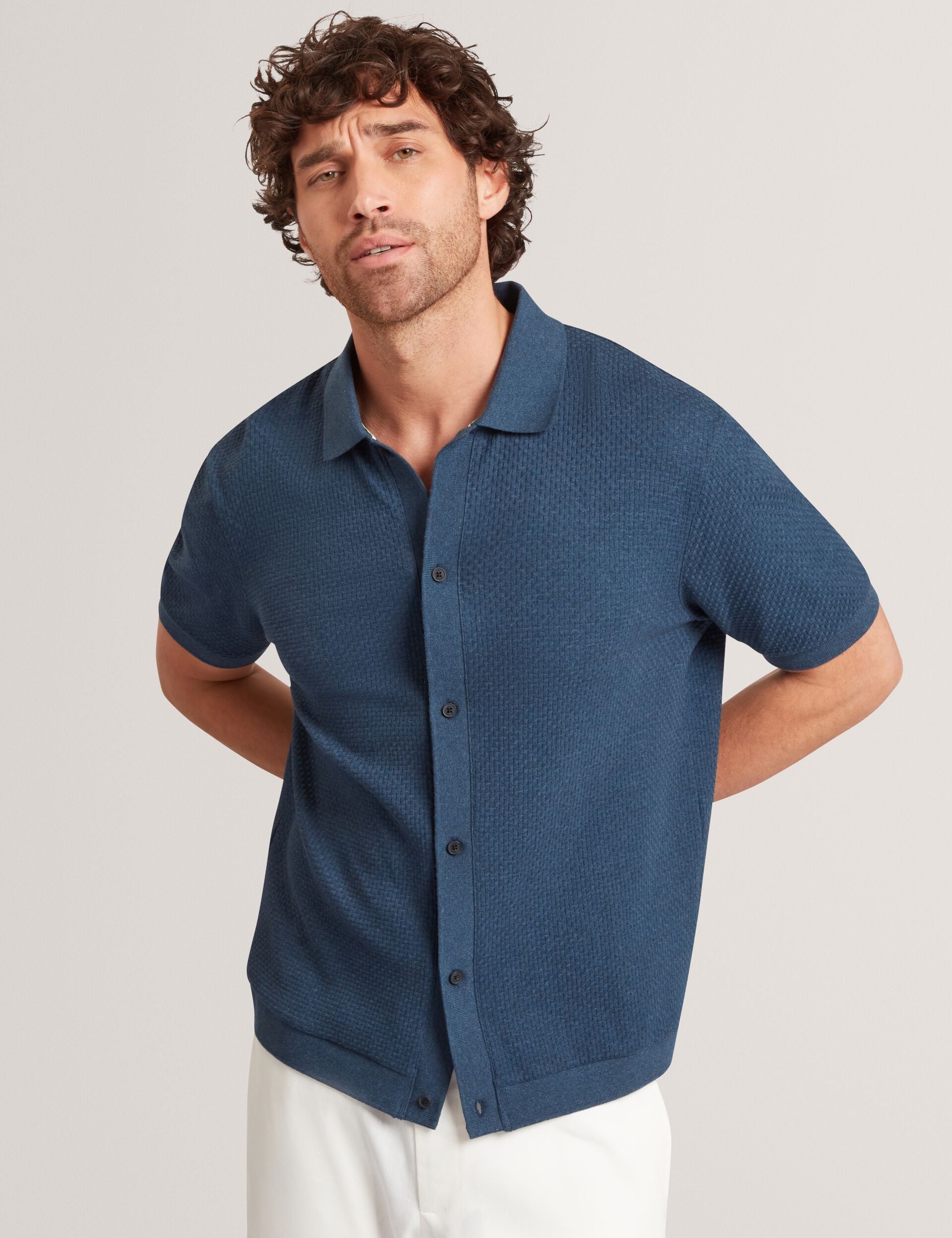 #color_mid-navy