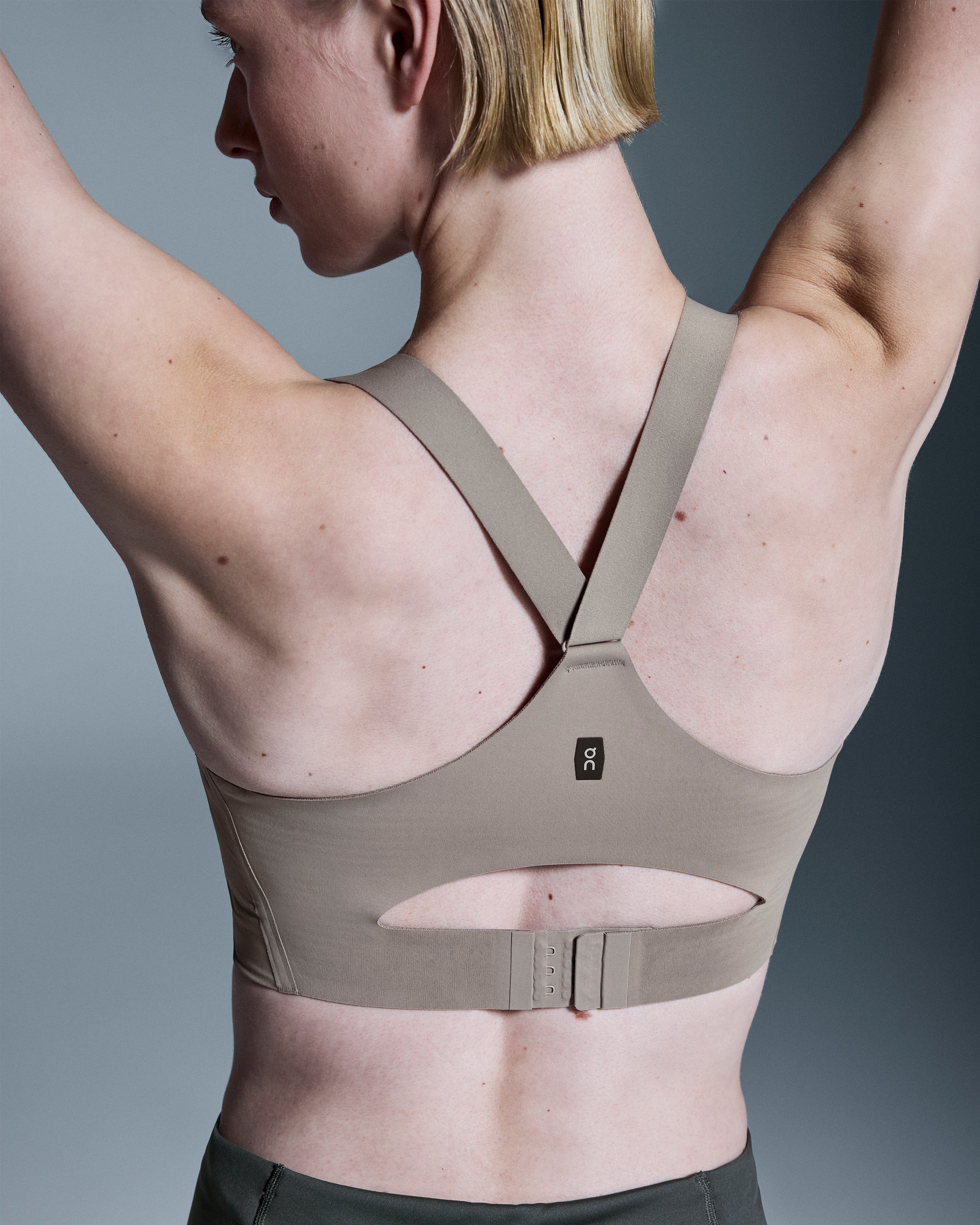 On Endurance Bra Cinder (Women's)