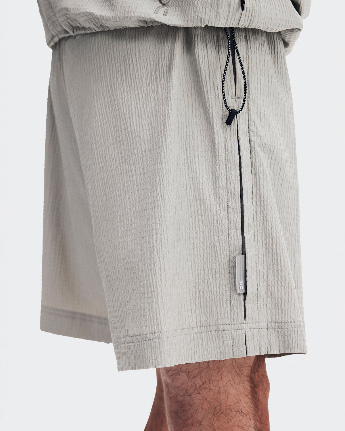 On Courtside Shorts Eaze Brume