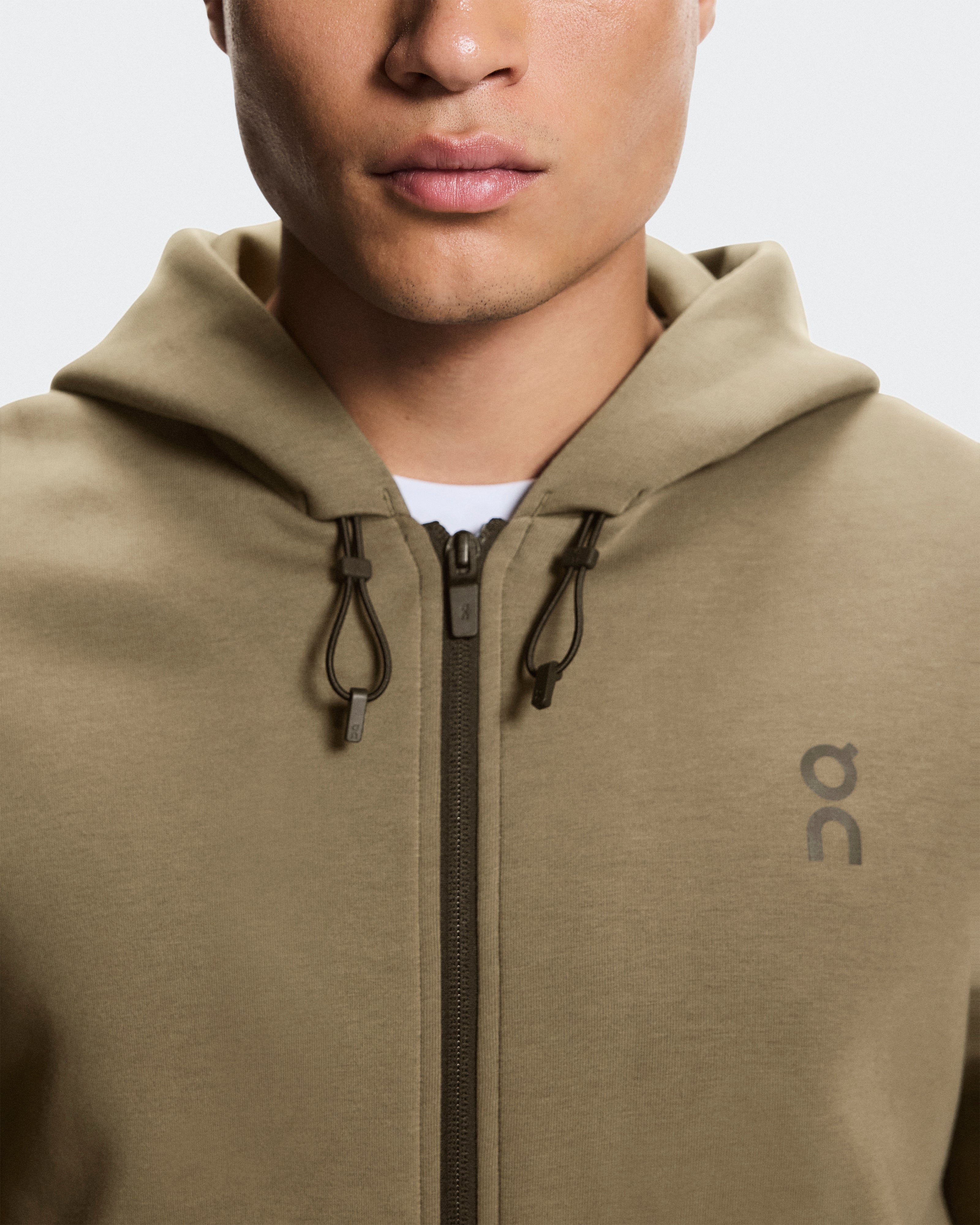 On Focus Tech Zip Hoodie Kalamata