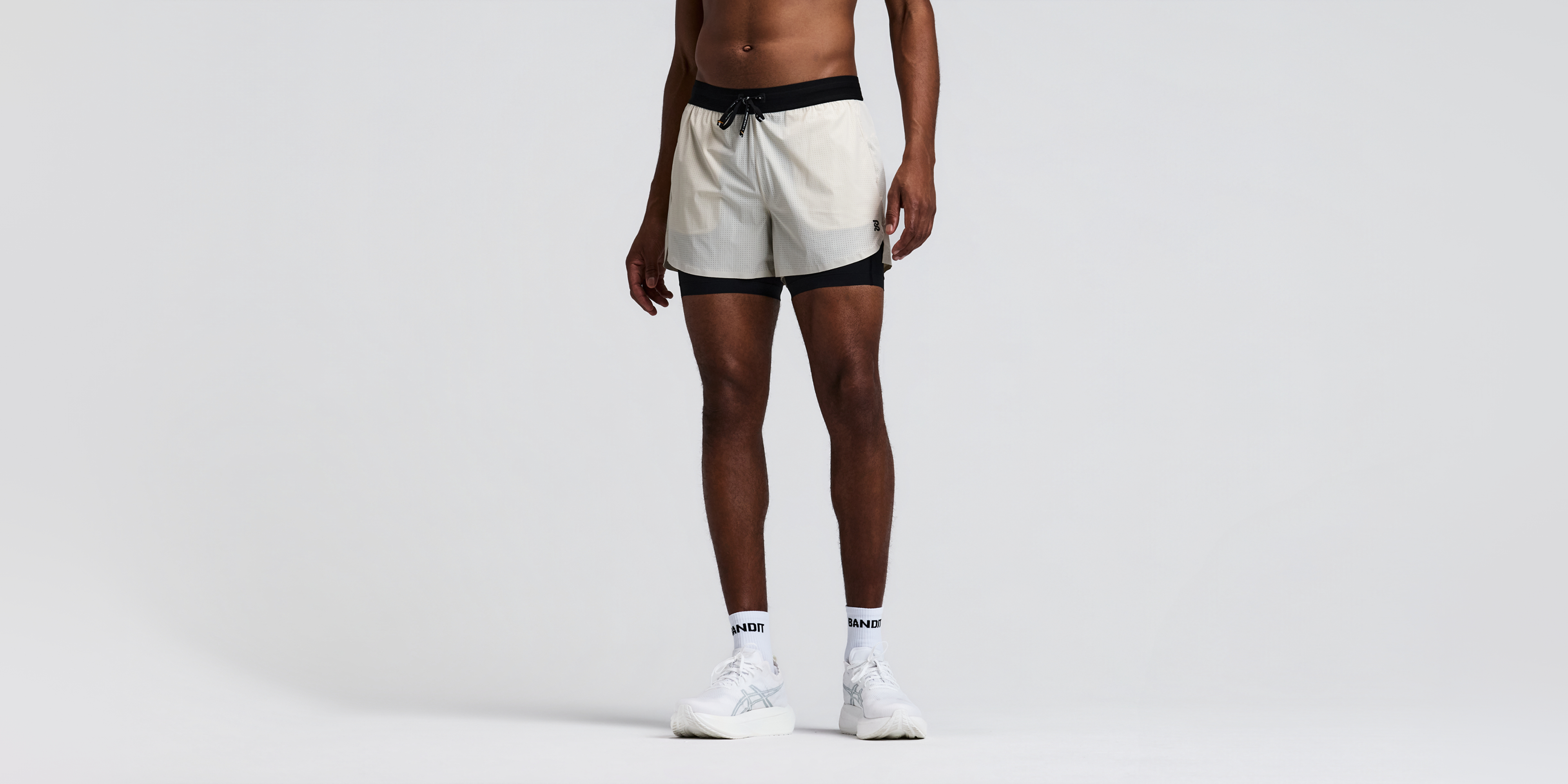 Bandit Mens Vento 2 In 1 Run Short Champagne