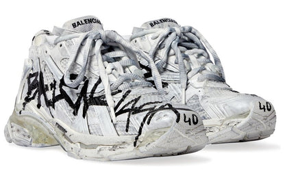 Balenciaga Runner Graffiti White