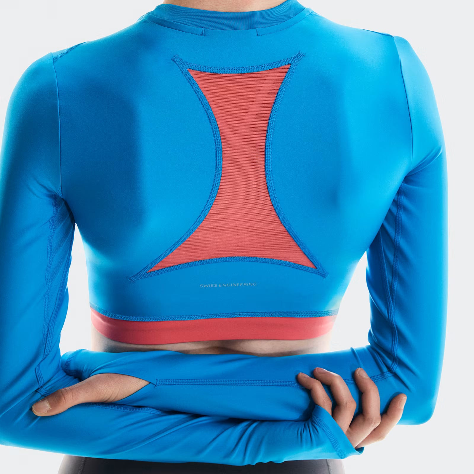 On Train Long Sleeve Crop Malibu (Women'S)