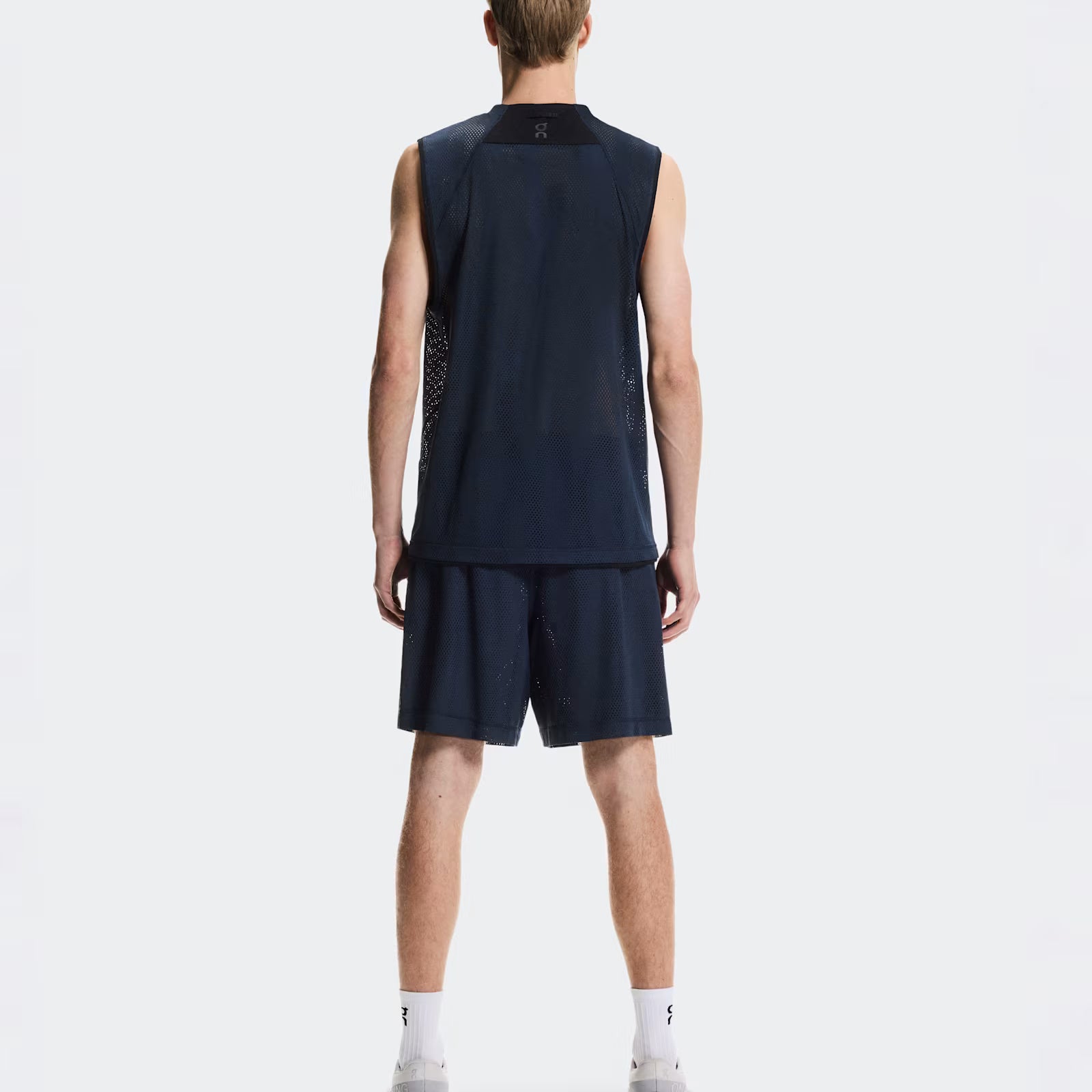 On Train Volt Tank Navy
