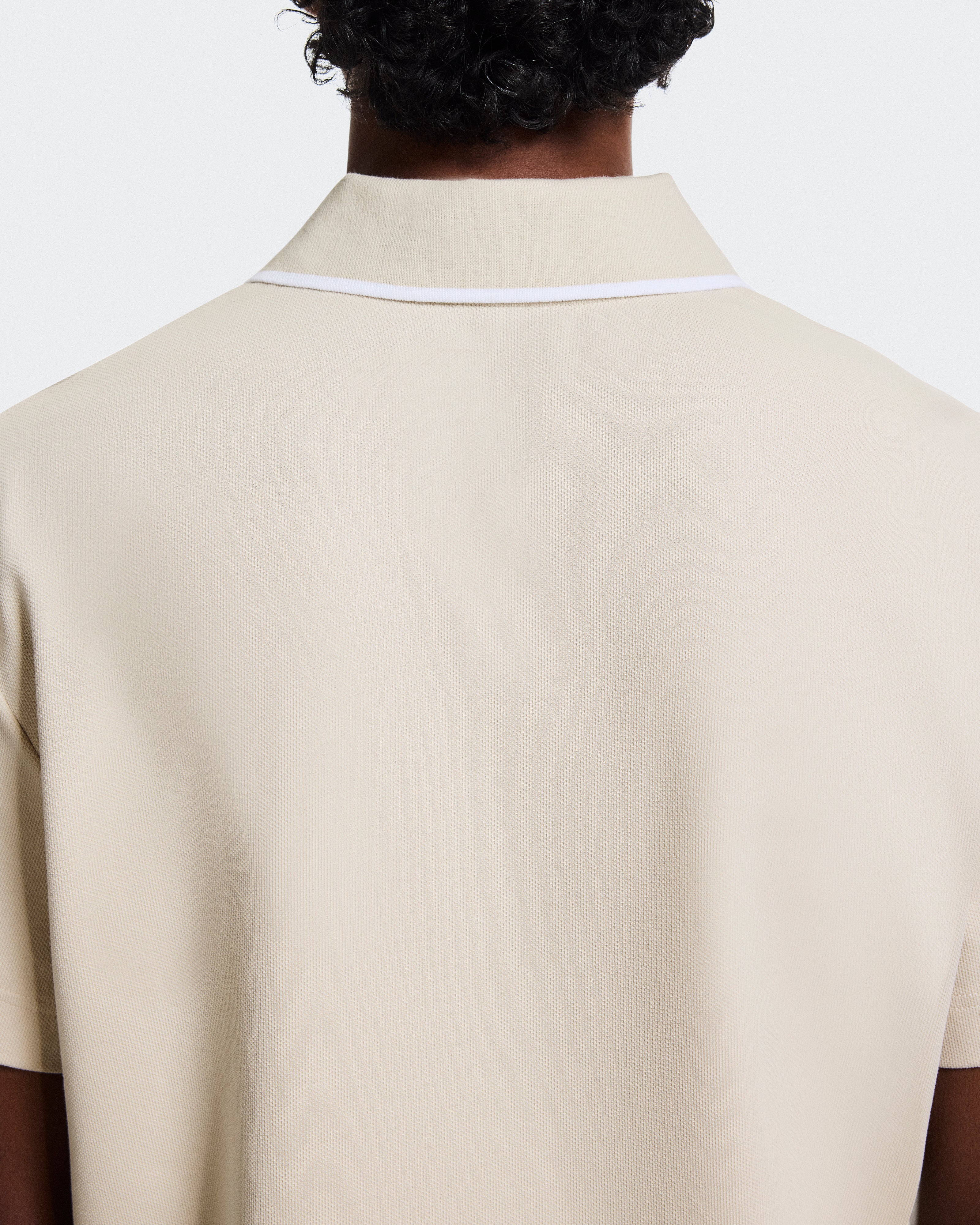 On Courtside Polo Sand | White