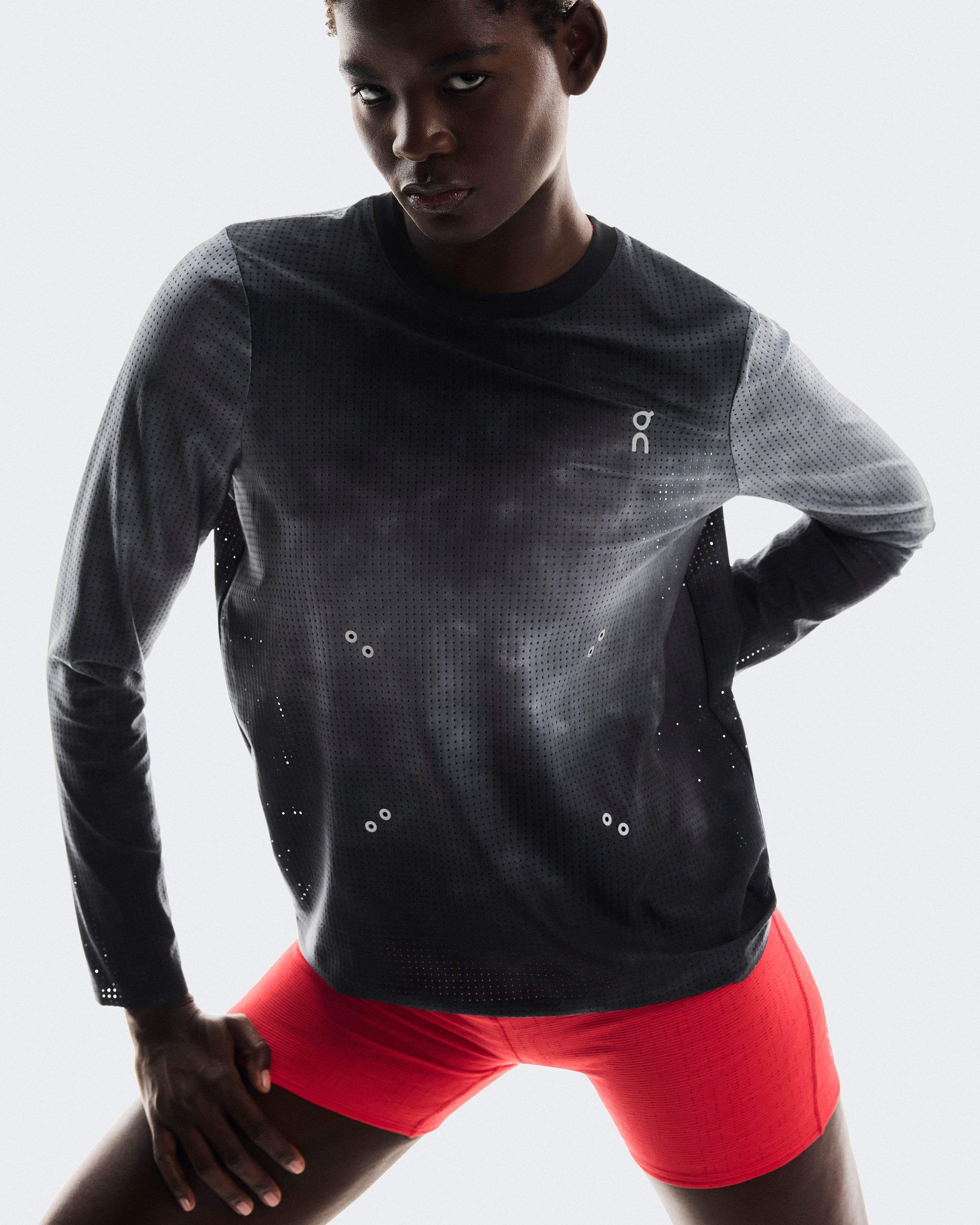 On Pace Mesh Long-T Black (Women'S)