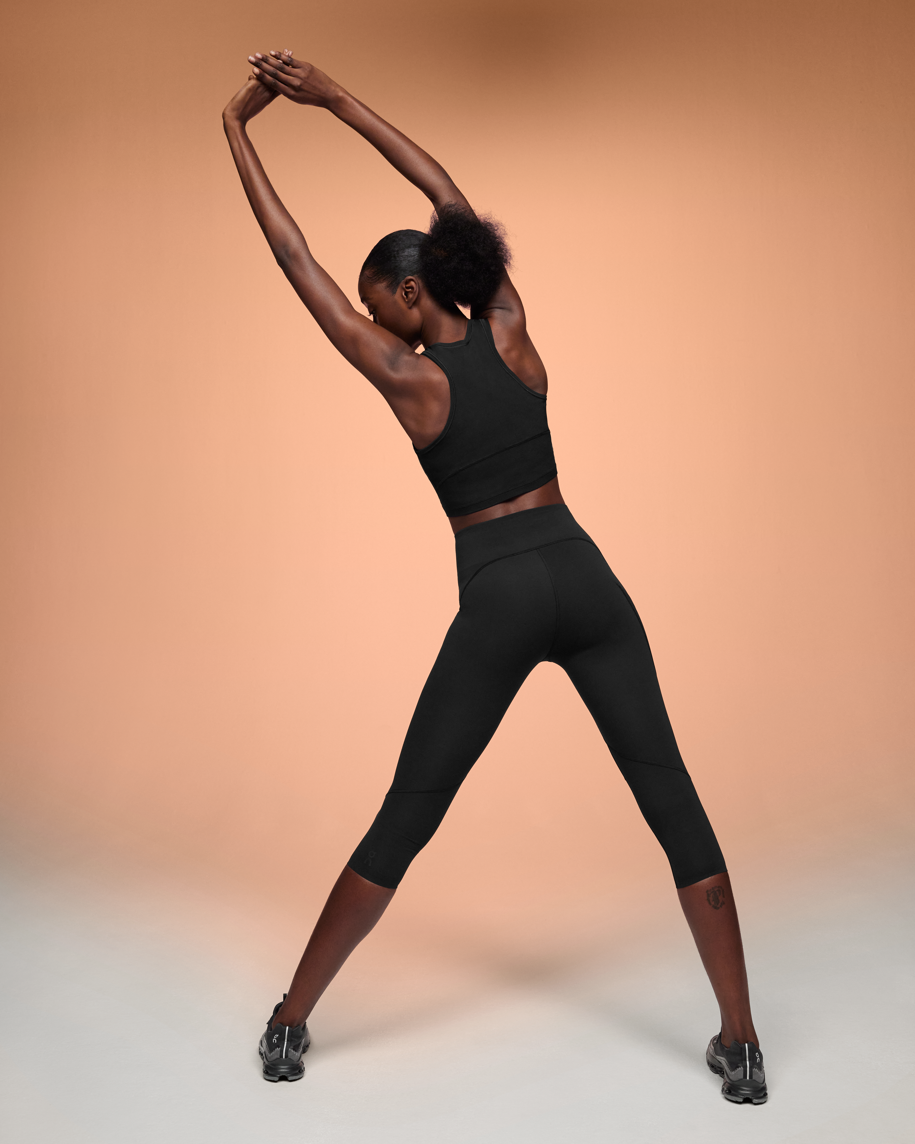 on movement 3/4 tights Black (Women's)