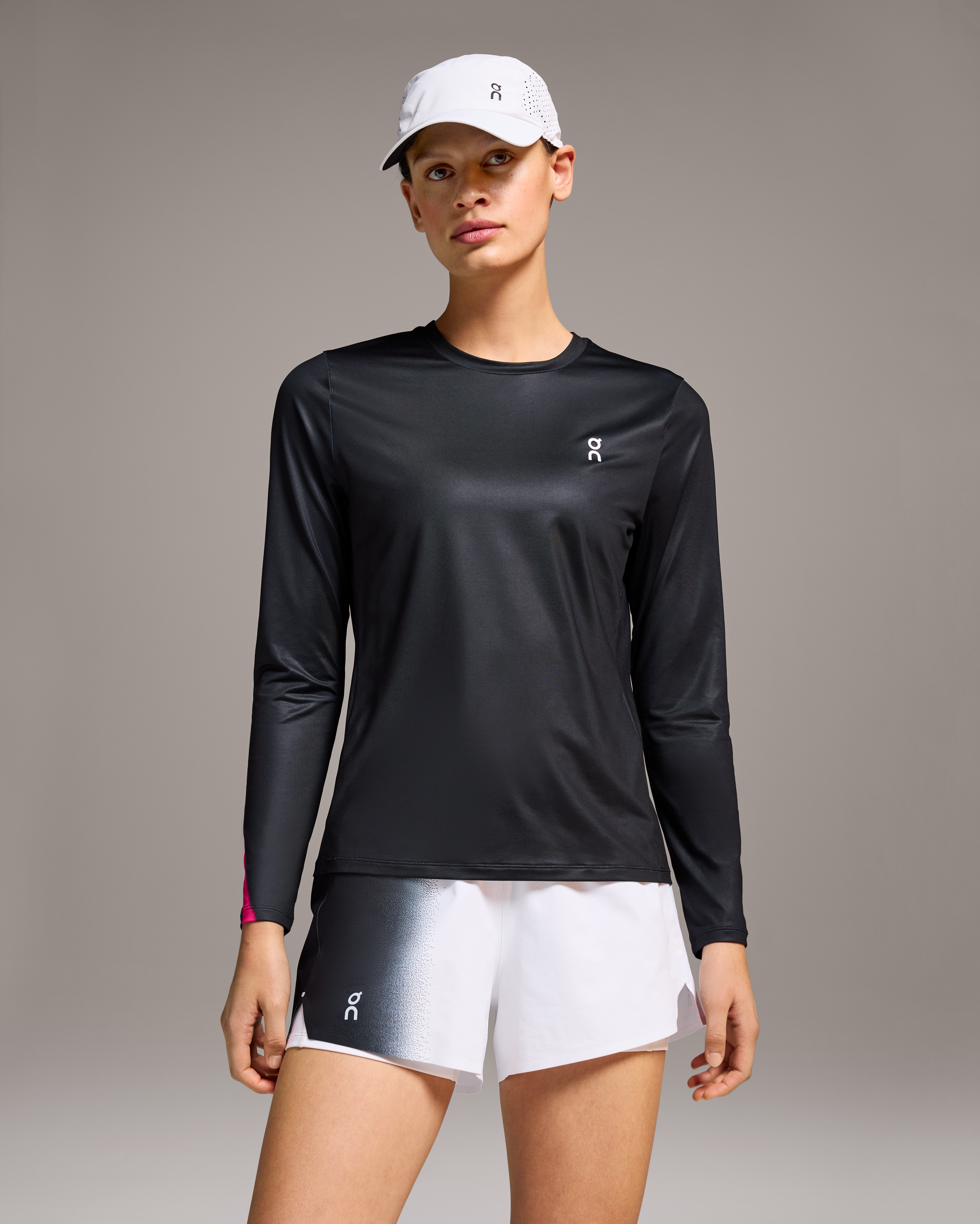 On Court Long-T Black (Women'S)