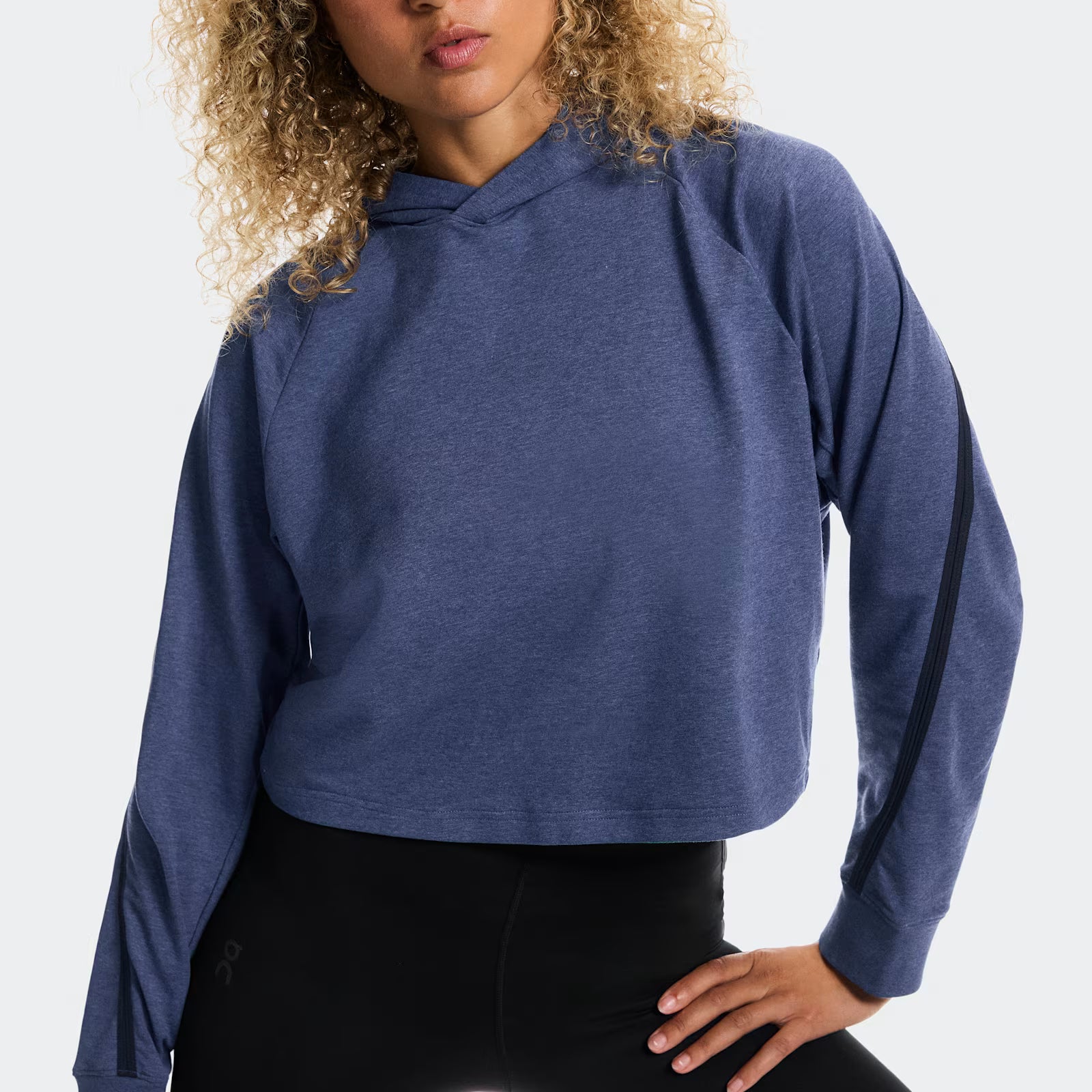 On Studio Hoodie Acai (Women'S)