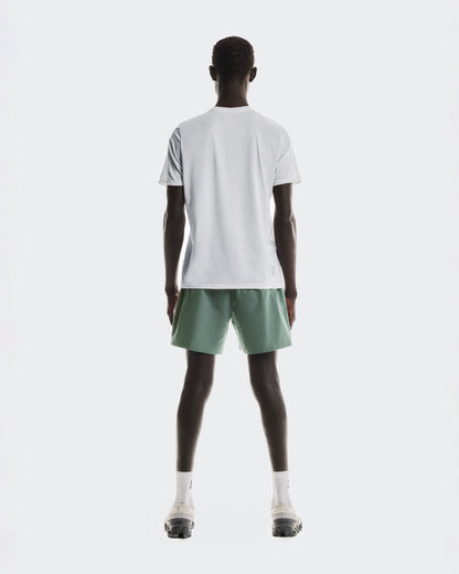 On 5" Core Shorts Olive