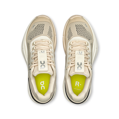 On The Roger Pro Sand Ivory (Women'S)