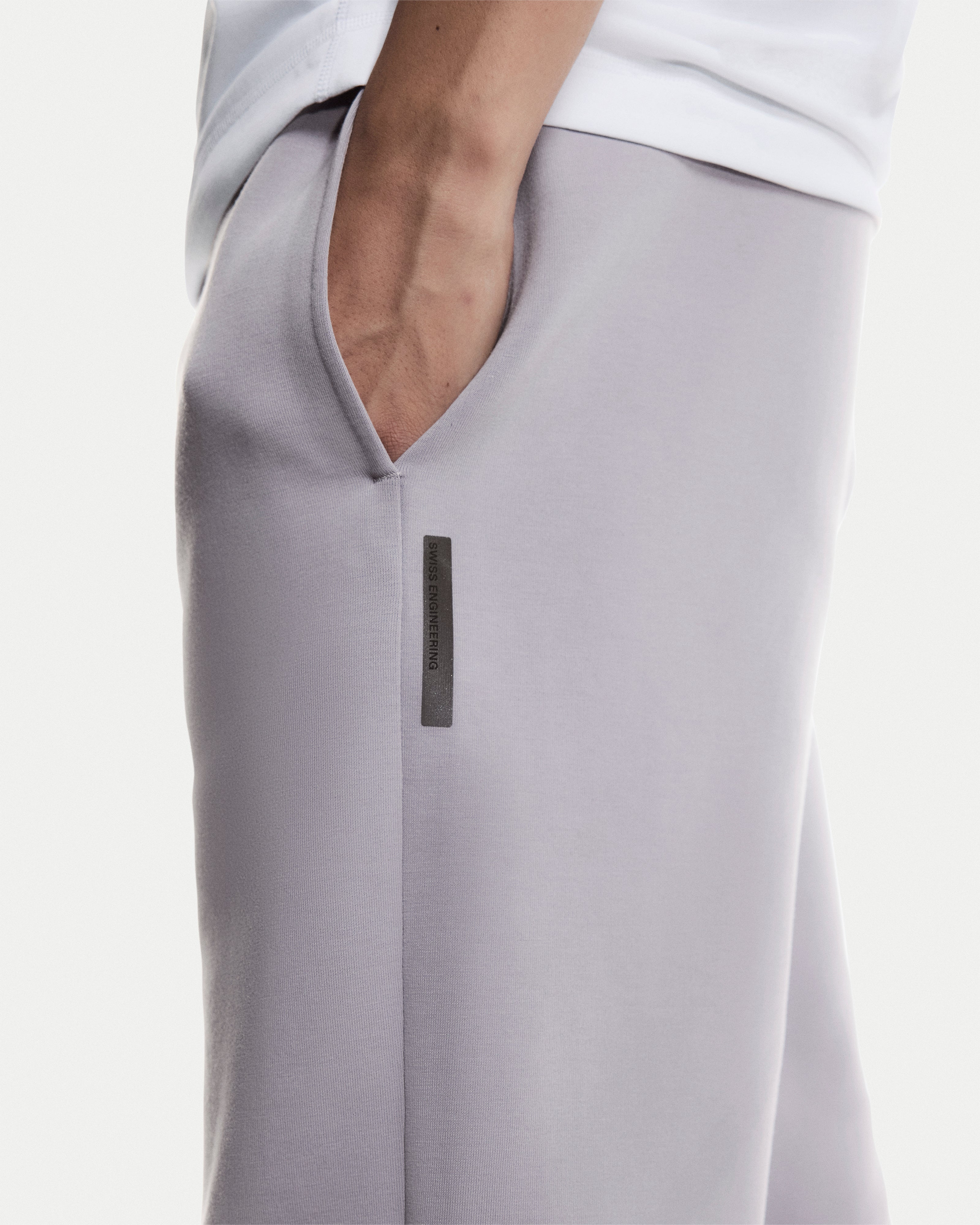 On Focus Tech Sweatpants Lilac