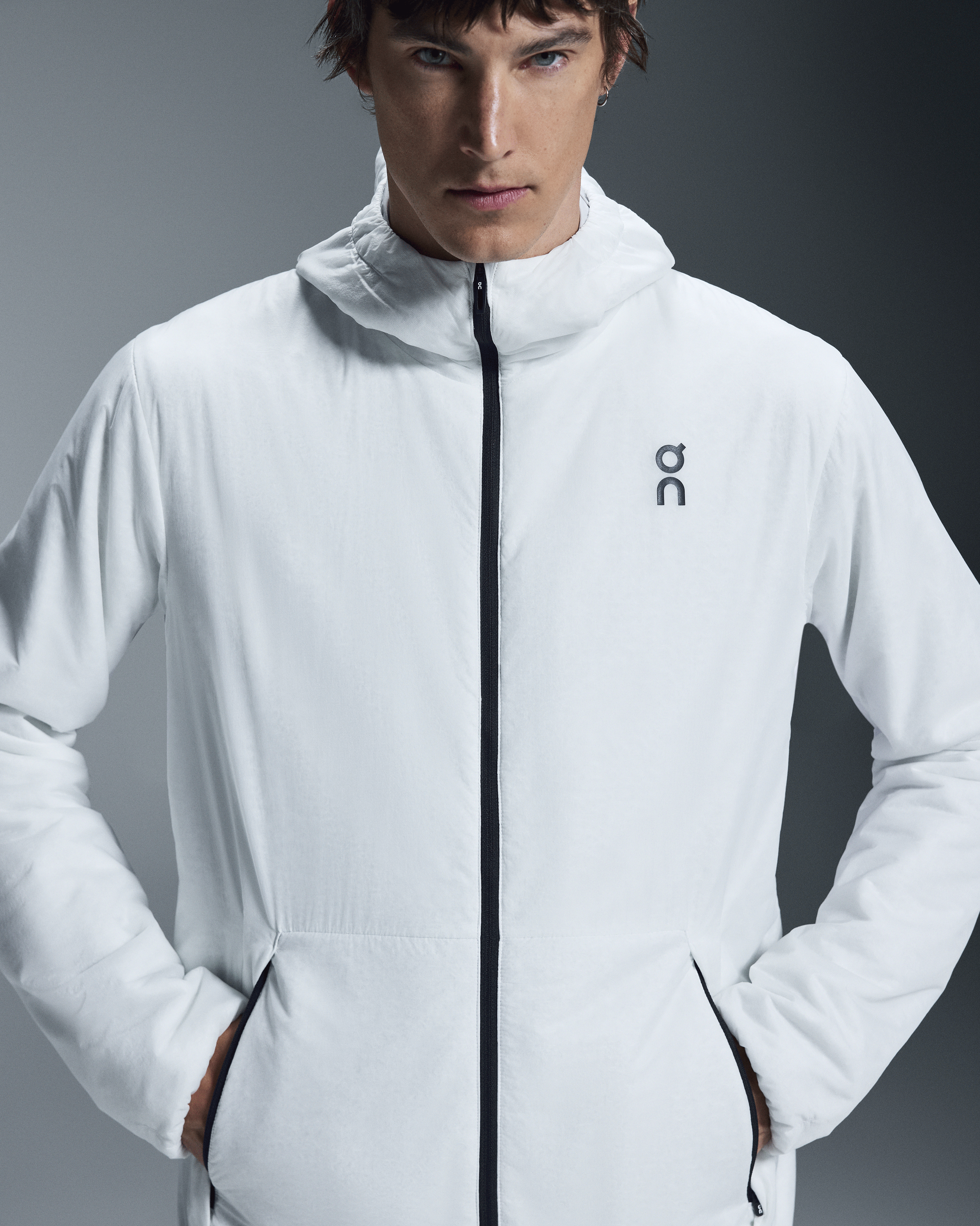 on trek jacket insulated White