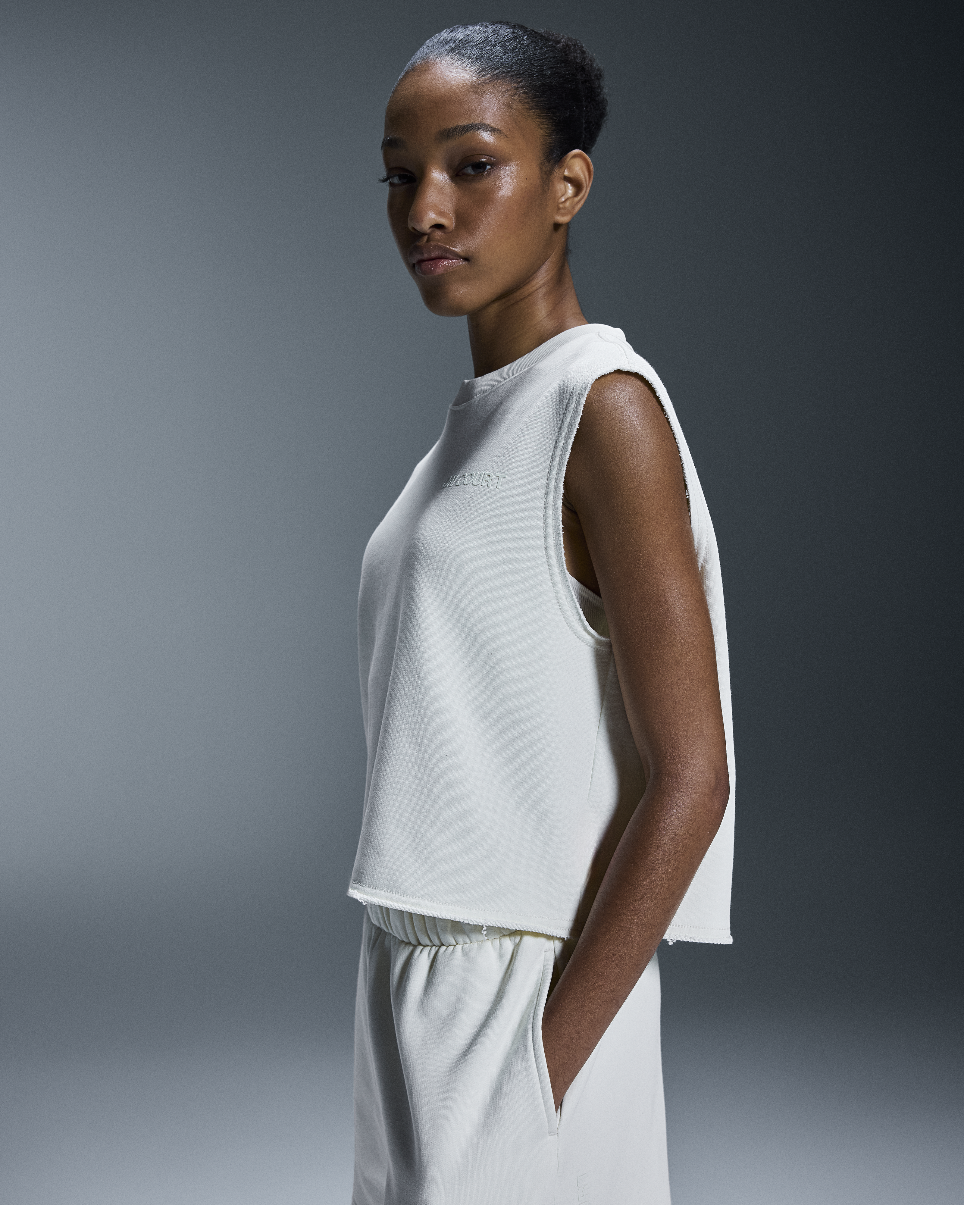 on open club crew crop White (Women's)