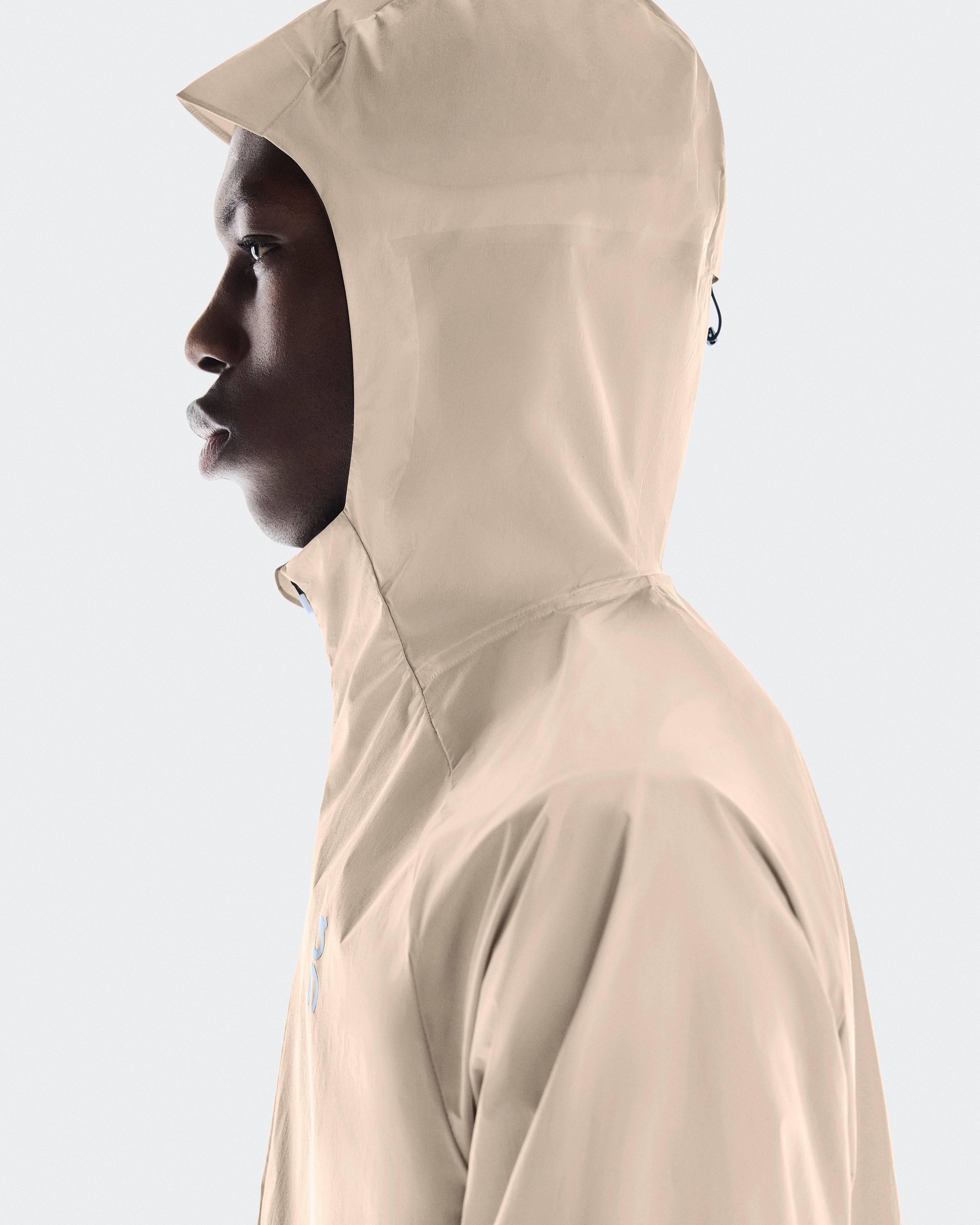 On Core Jacket Sand | White