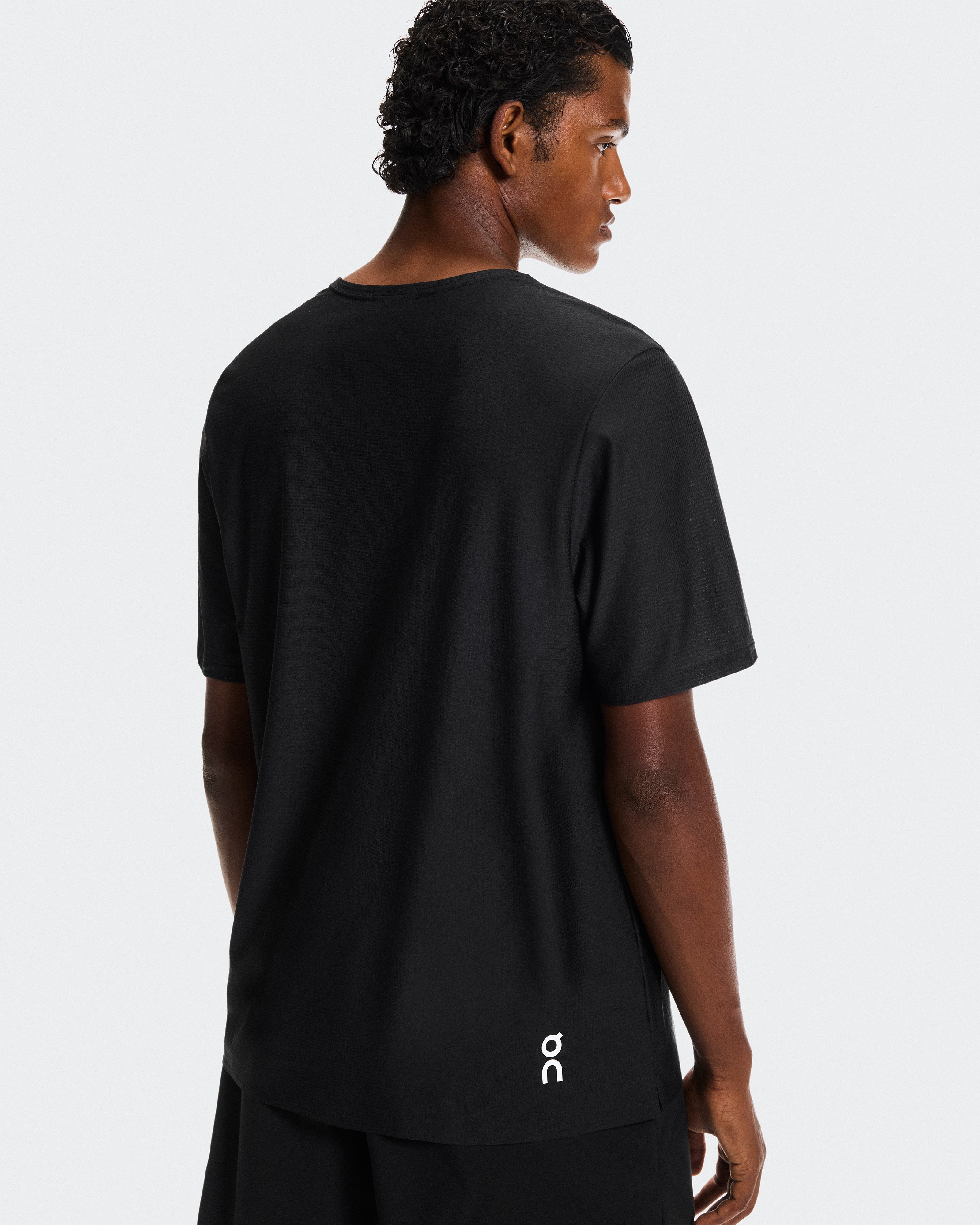 On Court-T Black