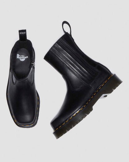 Dr Martens Amaayah Lo - Black
