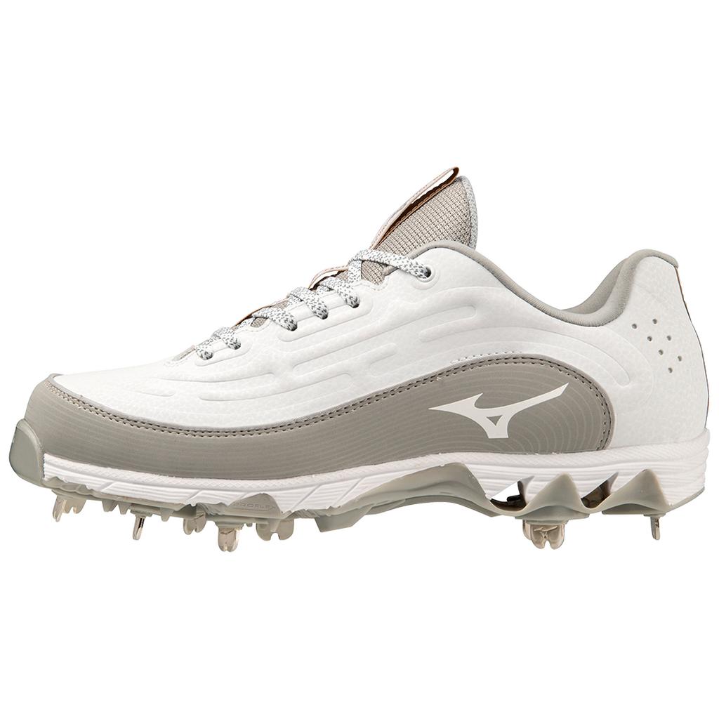 Mizuno 9 Spike Swift 8 Low Women's Metal Fastpitch Softball Cleat White Grey
